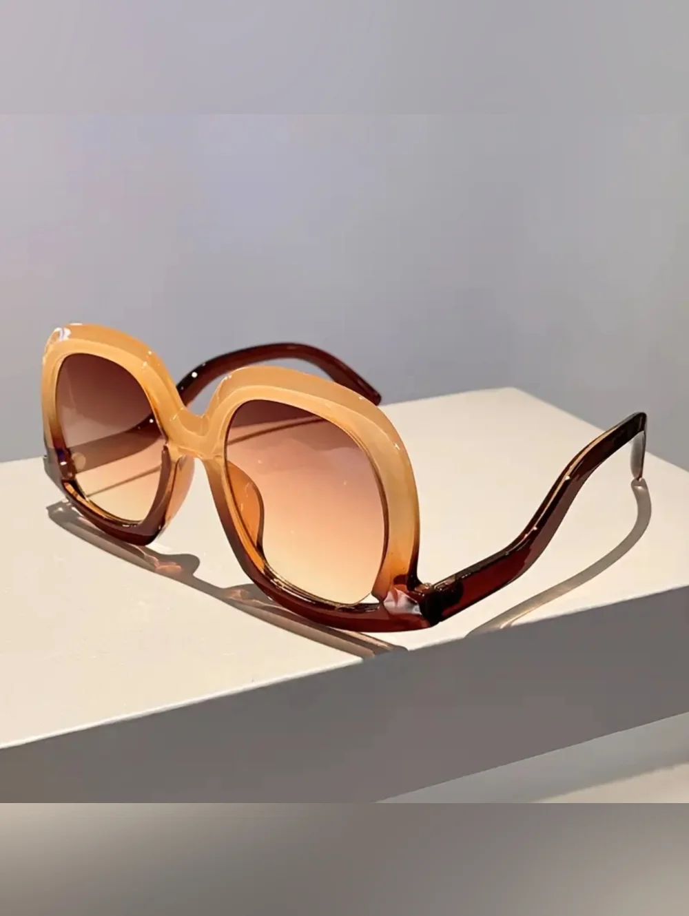 Oversized Two-Tone Brown Gradient Sunglasses - Women Accessories